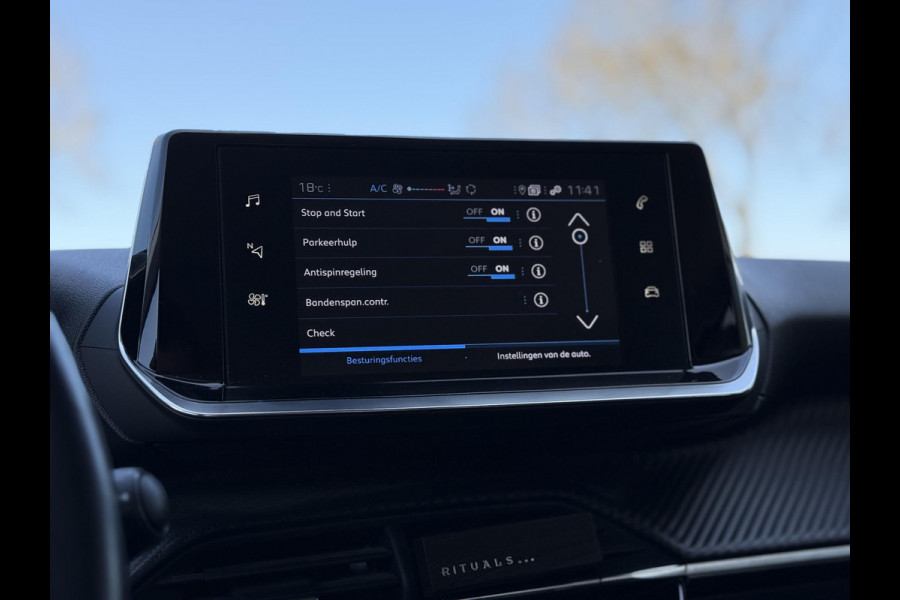 Peugeot 208 1.2 PureTech Active | Navi | Airco | PDC |