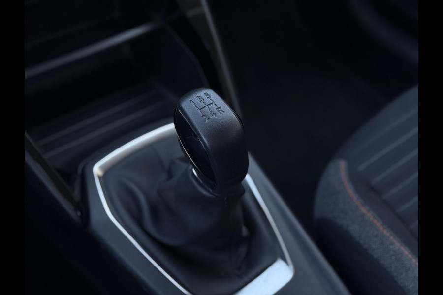 Peugeot 208 1.2 PureTech Active | Navi | Airco | PDC |