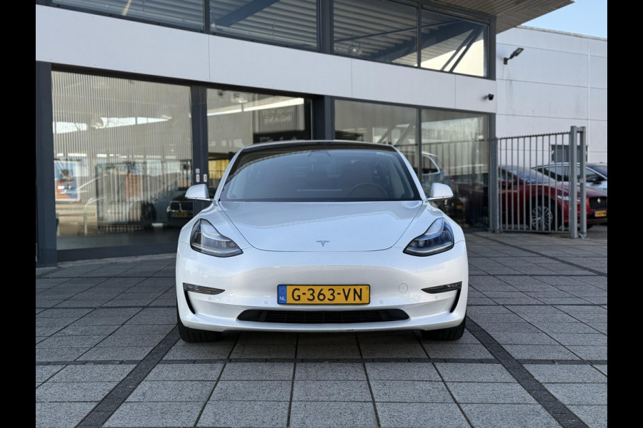 Tesla Model 3 Long Range AWD Dual | Autopilot | Panorama | Bruin Leer |
