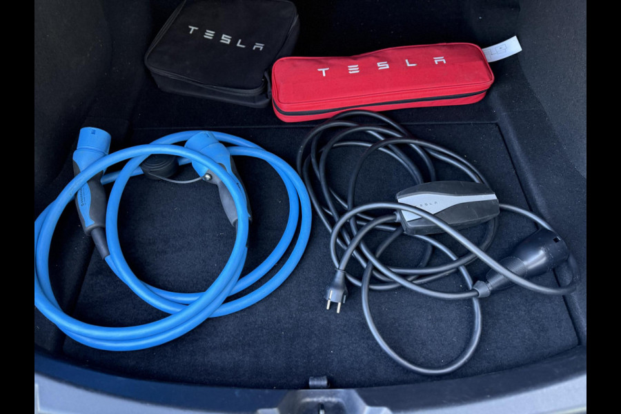 Tesla Model 3 Long Range AWD Dual | Autopilot | Panorama | Bruin Leer |