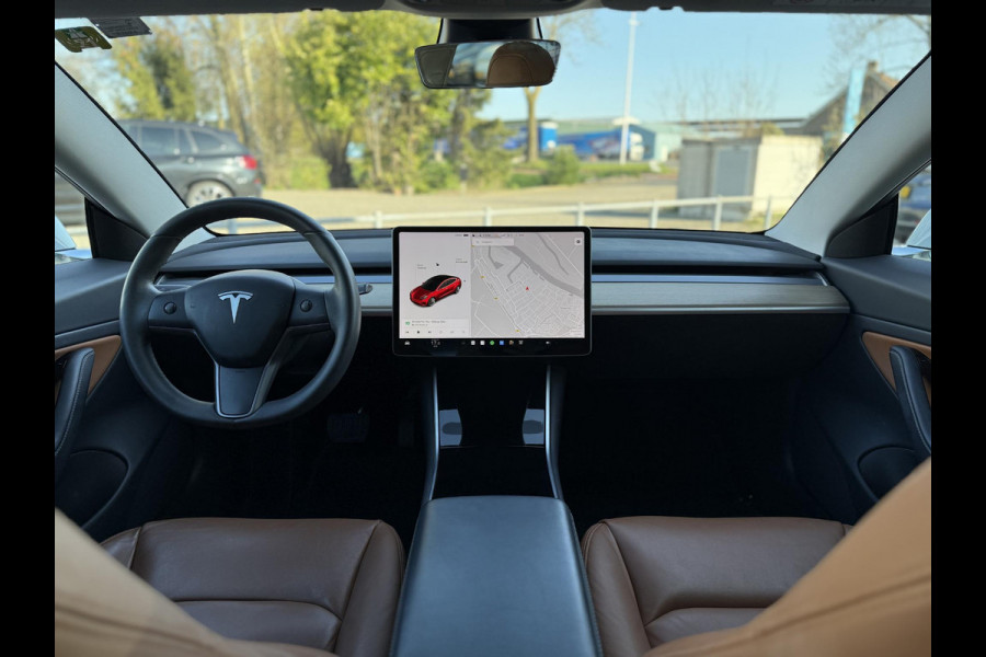 Tesla Model 3 Long Range AWD Dual | Autopilot | Panorama | Bruin Leer |