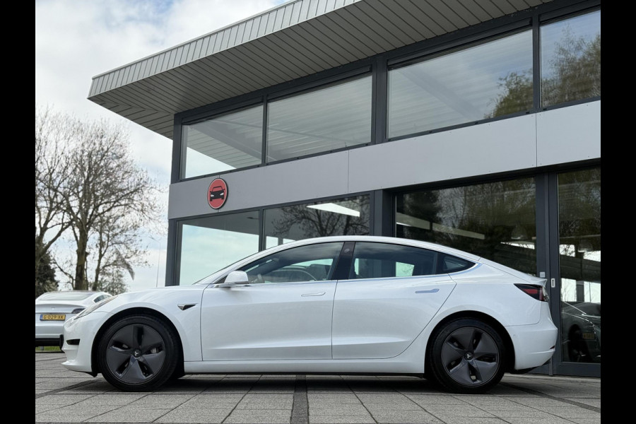 Tesla Model 3 Range Plus | Autopilot | Panorama  | Leder | Navi | Camera