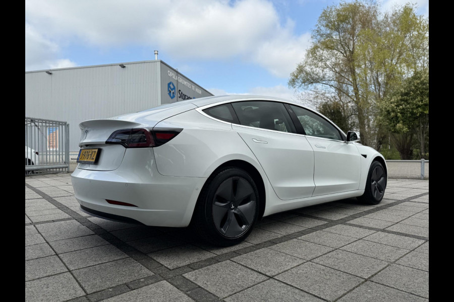 Tesla Model 3 Range Plus | Autopilot | Panorama  | Leder | Navi | Camera