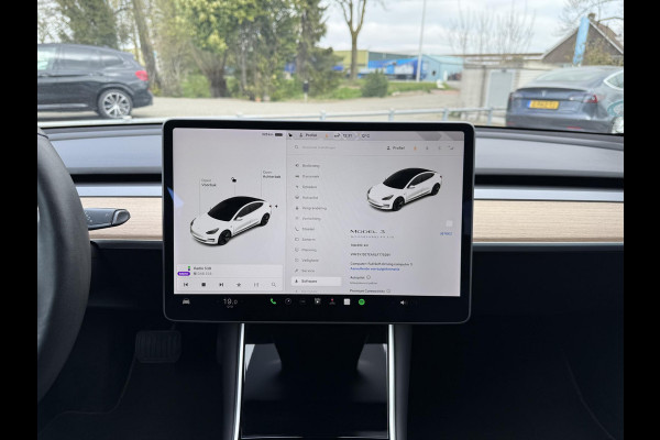 Tesla Model 3 Range Plus | Autopilot | Panorama  | Leder | Navi | Camera