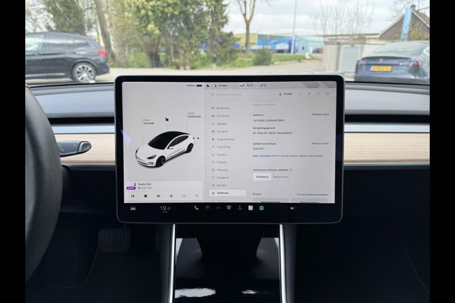 Tesla Model 3 Range Plus | Autopilot | Panorama  | Leder | Navi | Camera