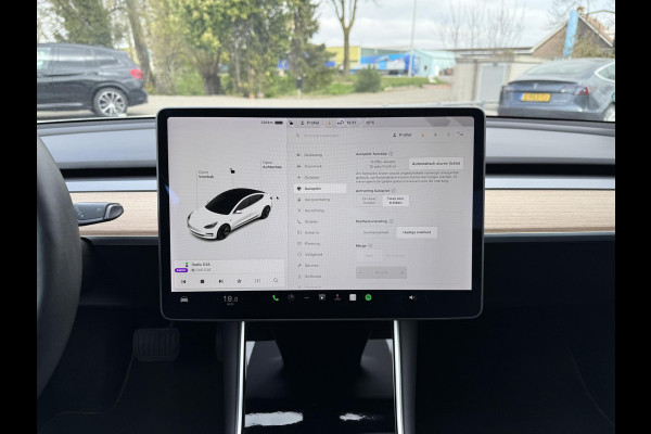 Tesla Model 3 Range Plus | Autopilot | Panorama  | Leder | Navi | Camera