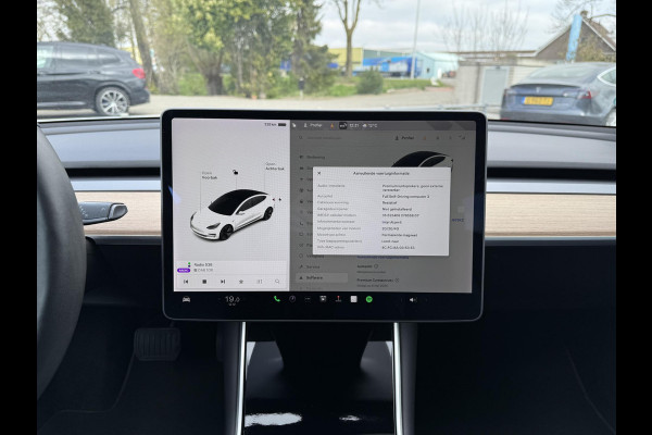 Tesla Model 3 Range Plus | Autopilot | Panorama  | Leder | Navi | Camera