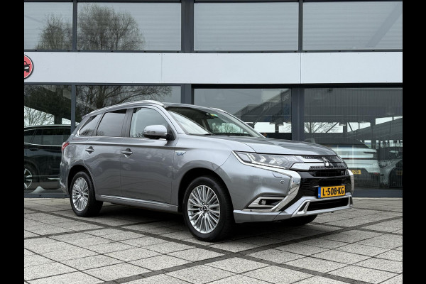 Mitsubishi Outlander 2.4 PHEV Intense+ | Panorama | Apple Carplay | Trekhaak |