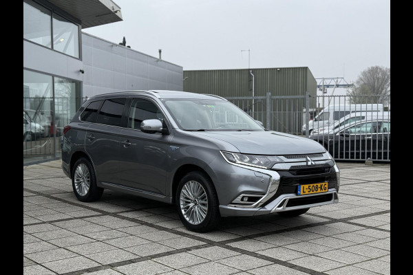 Mitsubishi Outlander 2.4 PHEV Intense+ | Panorama | Apple Carplay | Trekhaak |