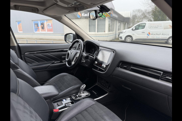 Mitsubishi Outlander 2.4 PHEV Intense+ | Panorama | Apple Carplay | Trekhaak |