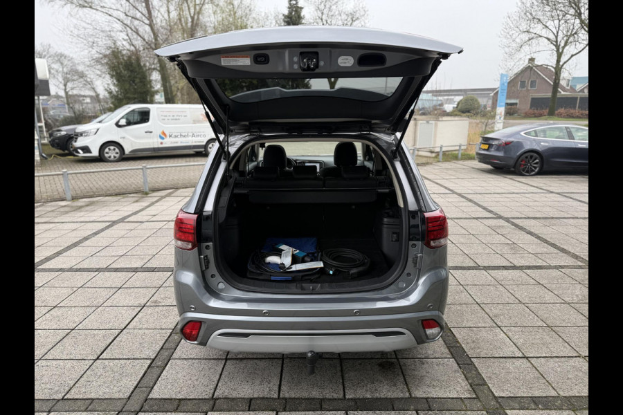 Mitsubishi Outlander 2.4 PHEV Intense+ | Panorama | Apple Carplay | Trekhaak |