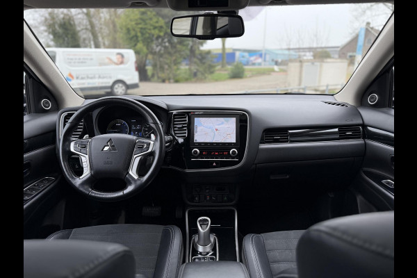 Mitsubishi Outlander 2.4 PHEV Intense+ | Panorama | Apple Carplay | Trekhaak |