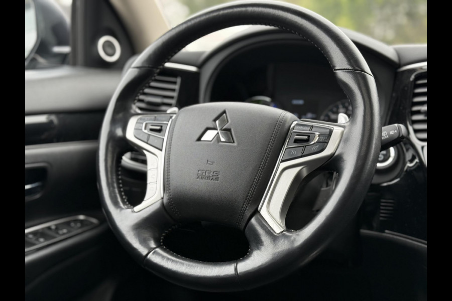 Mitsubishi Outlander 2.4 PHEV Intense+ | Panorama | Apple Carplay | Trekhaak |