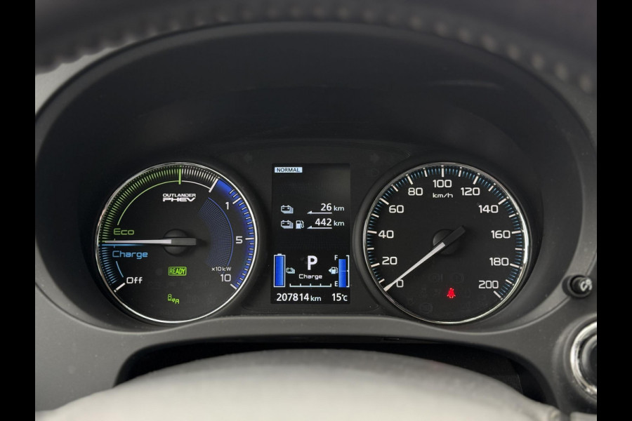 Mitsubishi Outlander 2.4 PHEV Intense+ | Panorama | Apple Carplay | Trekhaak |