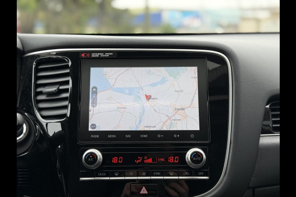 Mitsubishi Outlander 2.4 PHEV Intense+ | Panorama | Apple Carplay | Trekhaak |