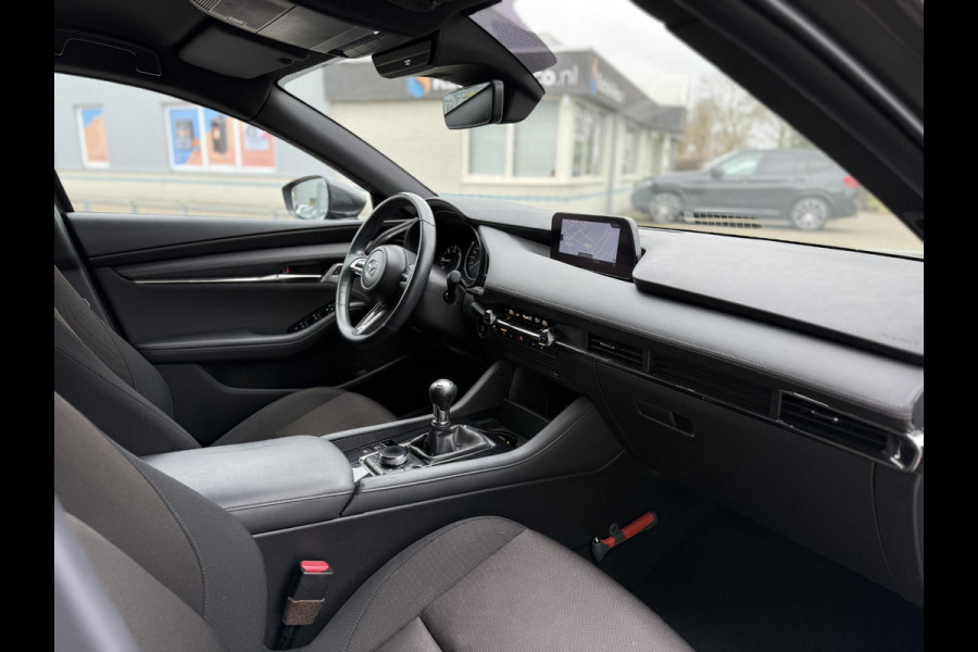 Mazda 3 1.8 SkyActiv-D New Model Navi AC ECC