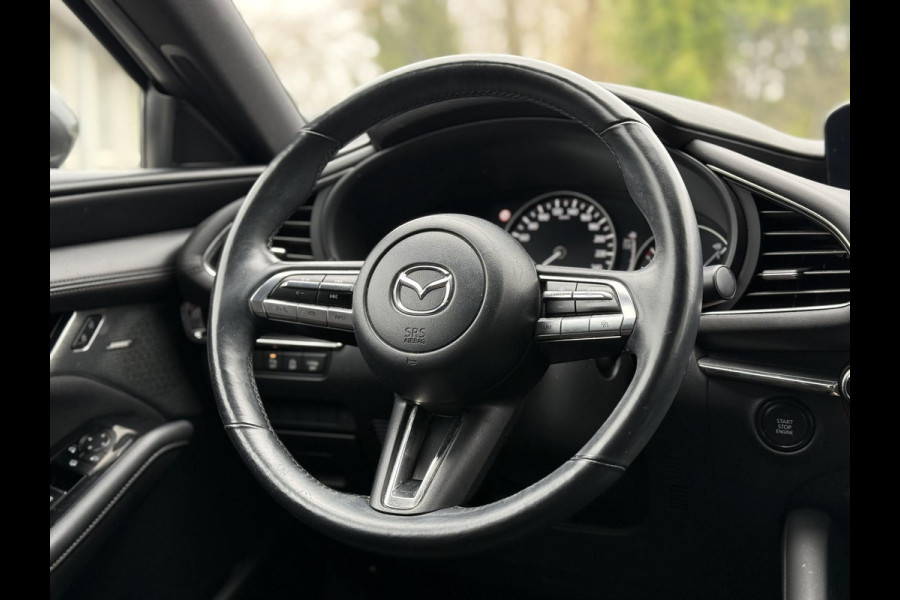 Mazda 3 1.8 SkyActiv-D New Model Navi AC ECC
