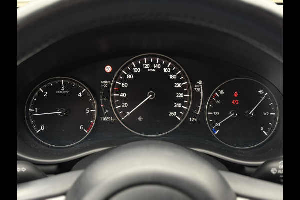 Mazda 3 1.8 SkyActiv-D New Model Navi AC ECC
