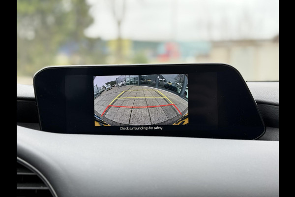 Mazda 3 1.8 SkyActiv-D New Model Navi AC ECC