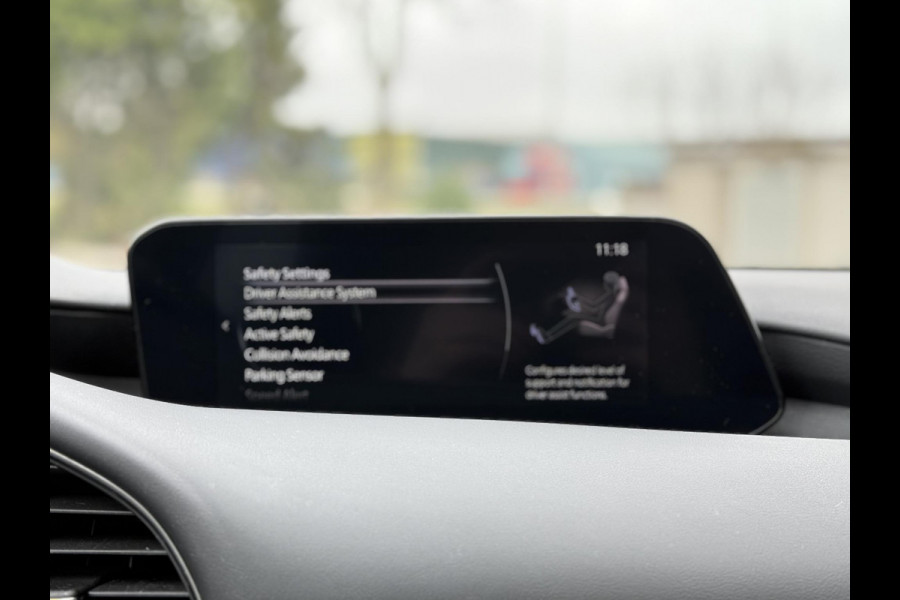 Mazda 3 1.8 SkyActiv-D New Model Navi AC ECC