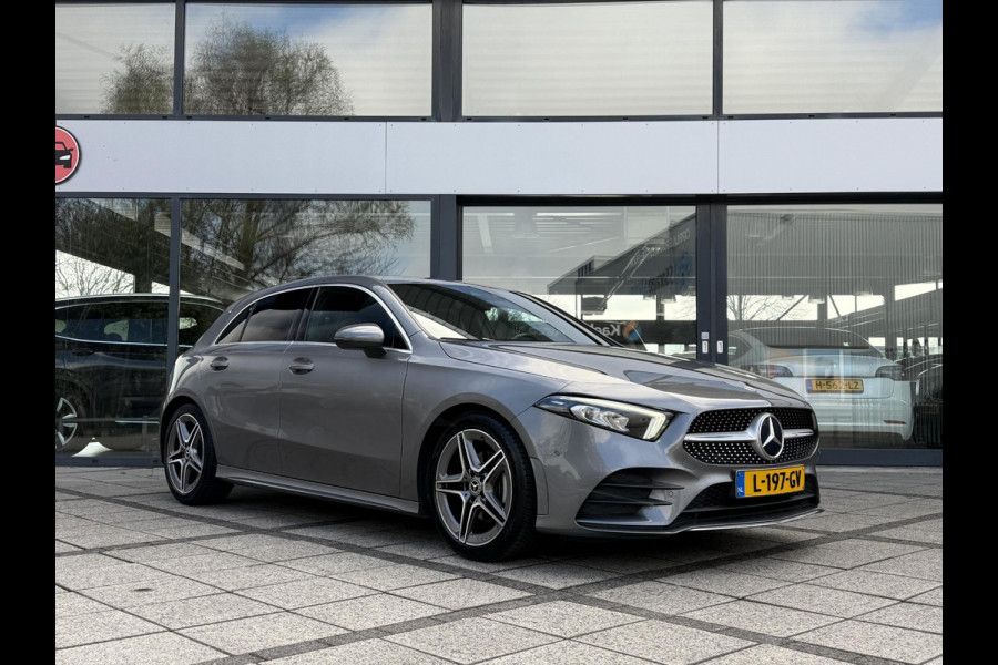 Mercedes-Benz A-Klasse 180 Aut. AMG | Camera | Sfeer | Apple Carplay |