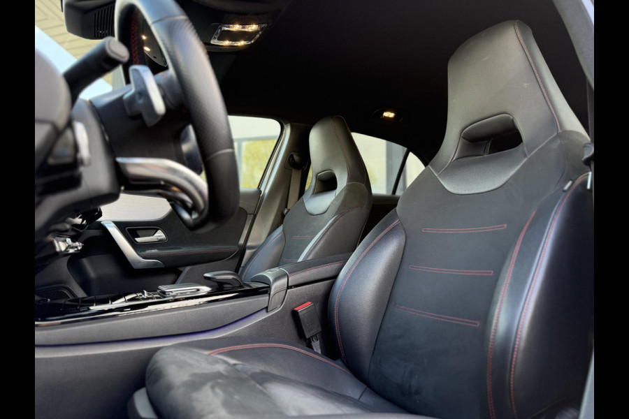 Mercedes-Benz A-Klasse 180 Aut. AMG | Camera | Sfeer | Apple Carplay |