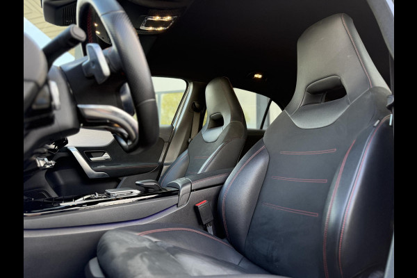 Mercedes-Benz A-Klasse 180 Aut. AMG | Camera | Sfeer | Apple Carplay |