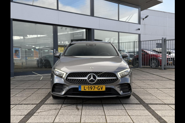 Mercedes-Benz A-Klasse 180 Aut. AMG | Camera | Sfeer | Apple Carplay |