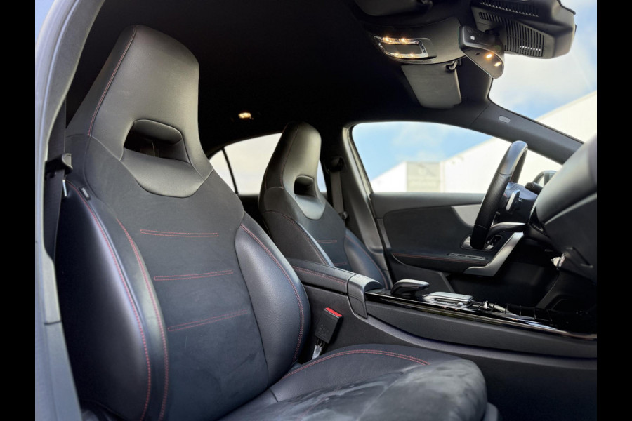 Mercedes-Benz A-Klasse 180 Aut. AMG | Camera | Sfeer | Apple Carplay |