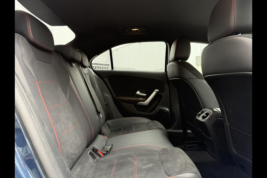 Mercedes-Benz A-Klasse 200 Aut. AMG Sport | Navi | Camera | Apple Carplay |