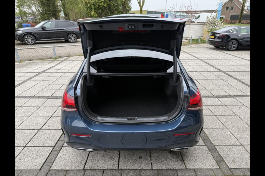 Mercedes-Benz A-Klasse 200 Aut. AMG Sport | Navi | Camera | Apple Carplay |