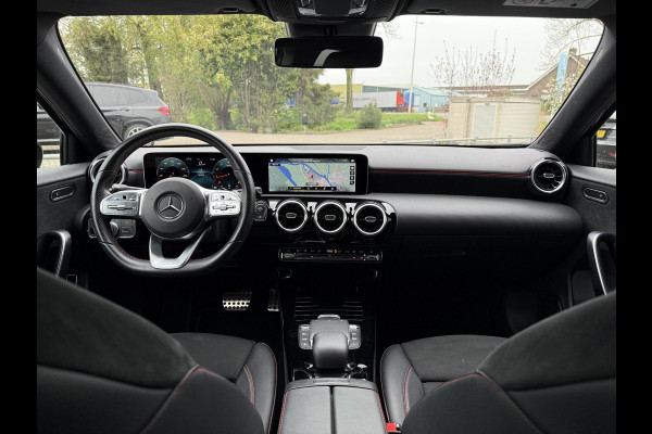Mercedes-Benz A-Klasse 200 Aut. AMG Sport | Navi | Camera | Apple Carplay |