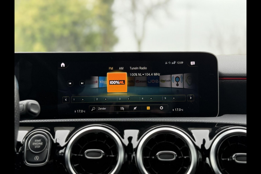 Mercedes-Benz A-Klasse 200 Aut. AMG Sport | Navi | Camera | Apple Carplay |