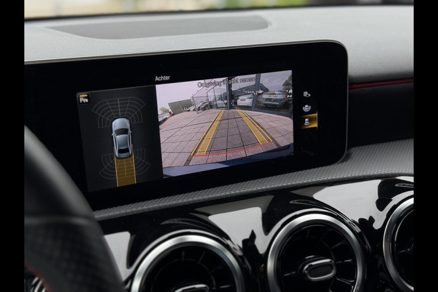 Mercedes-Benz A-Klasse 200 Aut. AMG Sport | Navi | Camera | Apple Carplay |