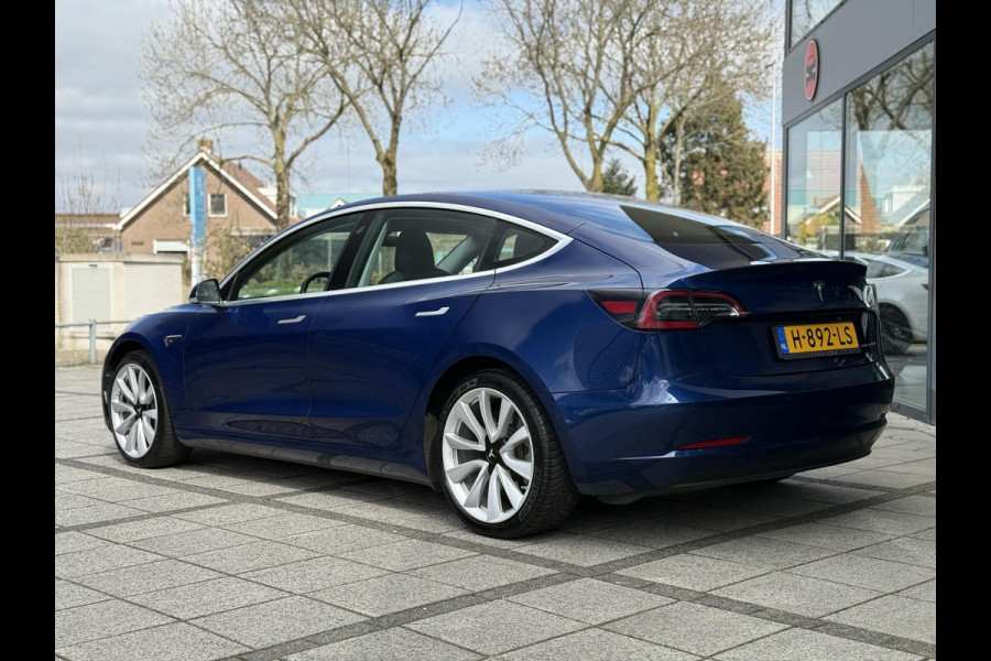Tesla Model 3 Long Range AWD Dual | Autopilot | Panorama | Leder |