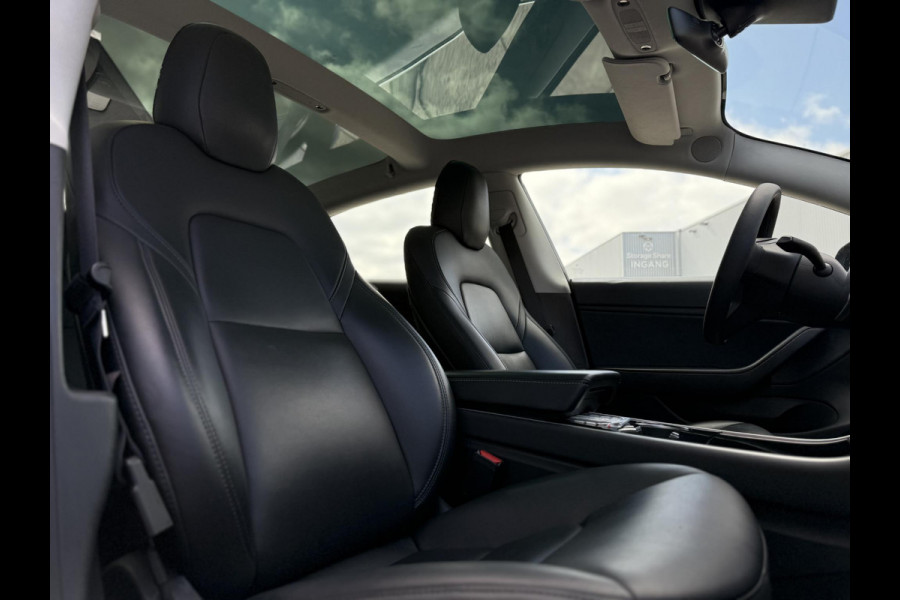 Tesla Model 3 Long Range AWD Dual | Autopilot | Panorama | Leder |