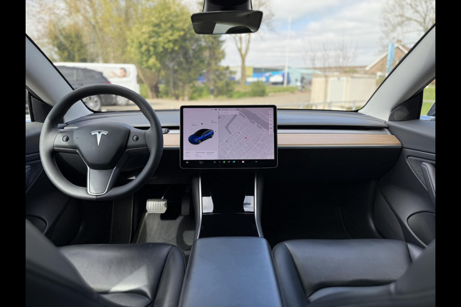 Tesla Model 3 Long Range AWD Dual | Autopilot | Panorama | Leder |