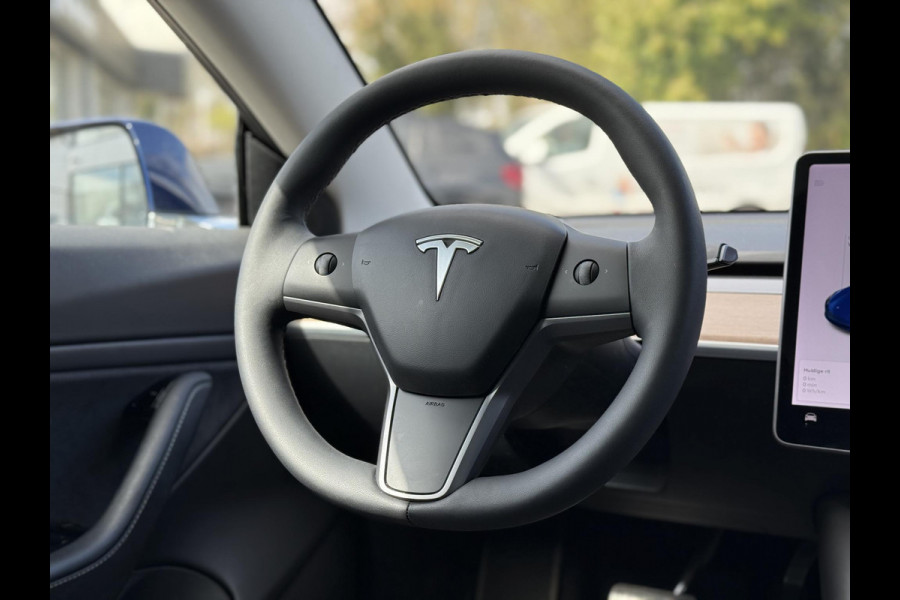 Tesla Model 3 Long Range AWD Dual | Autopilot | Panorama | Leder |