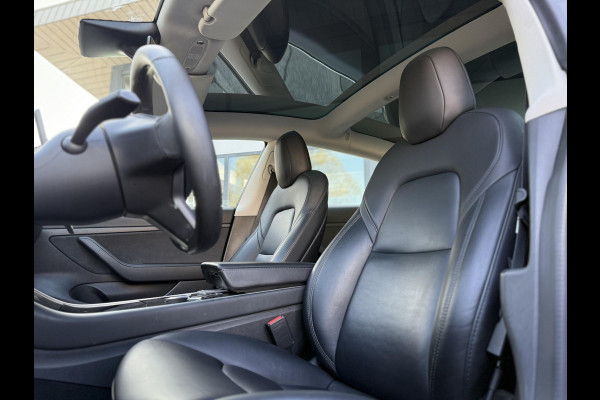 Tesla Model 3 Range Plus RWD | Autopilot | Panorama | Leder |
