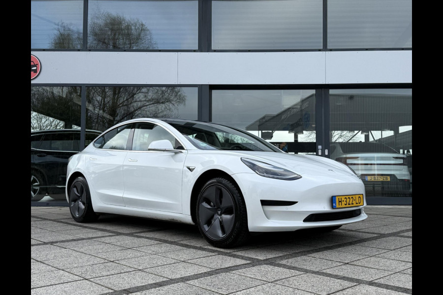 Tesla Model 3 Range Plus | Autopilot | Panorama | Trekhaak | Camera