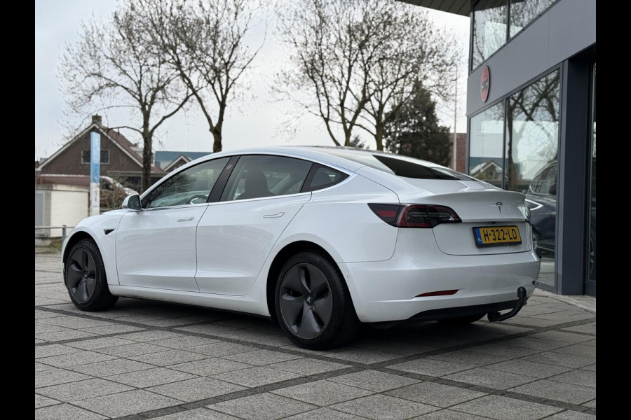 Tesla Model 3 Range Plus | Autopilot | Panorama | Trekhaak | Camera