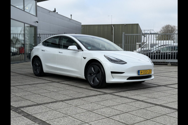 Tesla Model 3 Range Plus | Autopilot | Panorama | Trekhaak | Camera