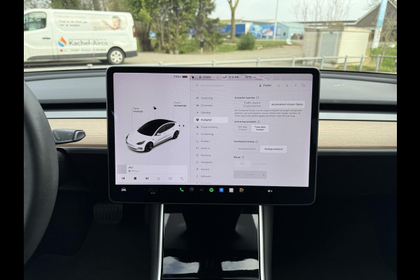 Tesla Model 3 Range Plus | Autopilot | Panorama | Trekhaak | Camera