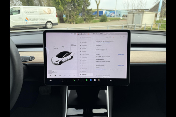 Tesla Model 3 Range Plus | Autopilot | Panorama | Trekhaak | Camera