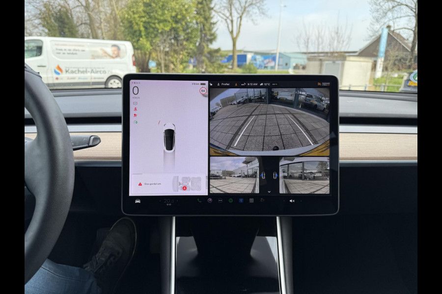 Tesla Model 3 Range Plus | Autopilot | Panorama | Trekhaak | Camera