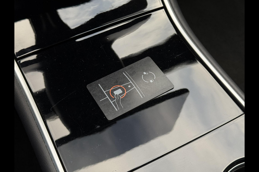 Tesla Model 3 Range Plus | Autopilot | Panorama | Trekhaak | Camera