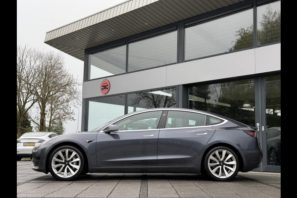 Tesla Model 3 Range Plus RWD | Autopilot | Panorama | Leder |