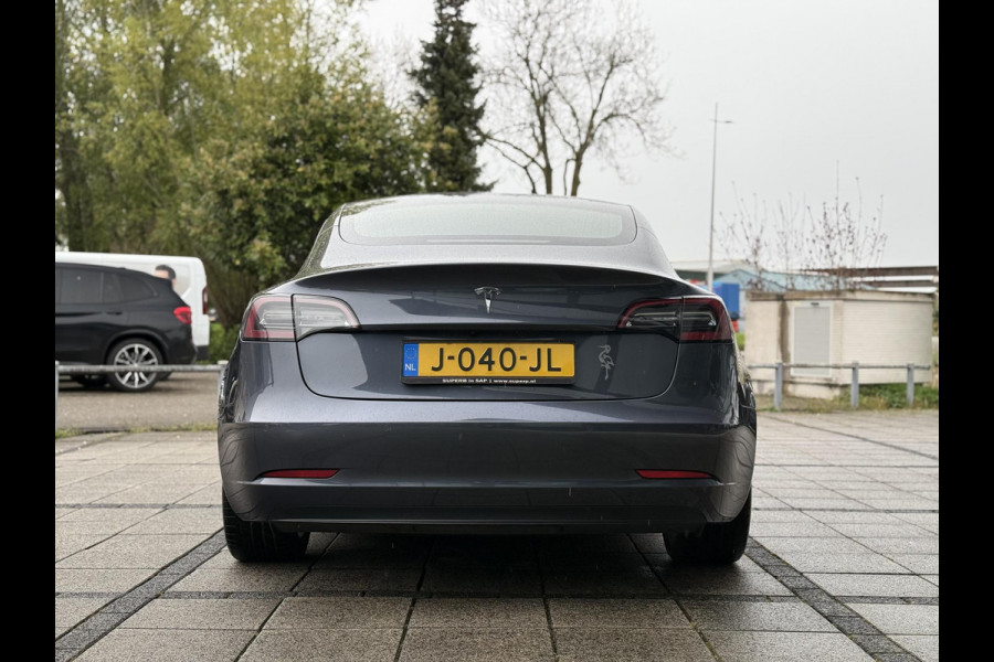 Tesla Model 3 Range Plus RWD | Autopilot | Panorama | Leder |