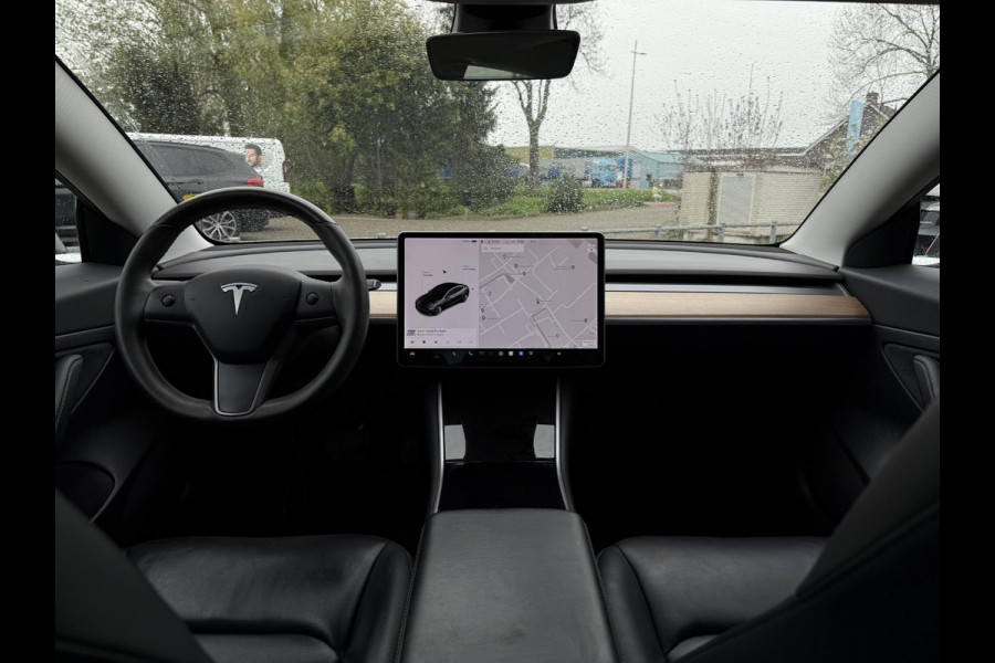 Tesla Model 3 Range Plus RWD | Autopilot | Panorama | Leder |