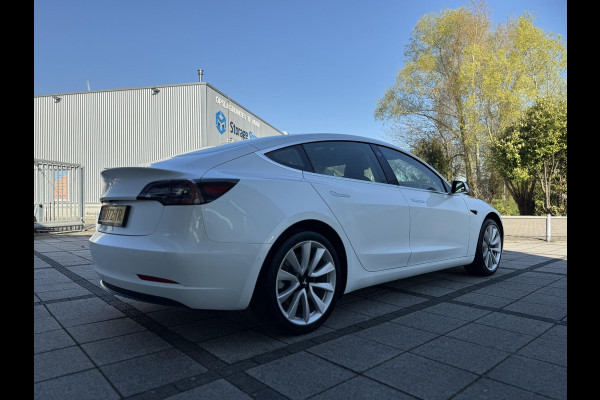 Tesla Model 3 Range Plus RWD | Autopilot | Panorama | Leder |